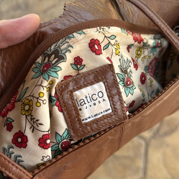 Latico USA Carmen Tote Bag - Picture 14 of 15